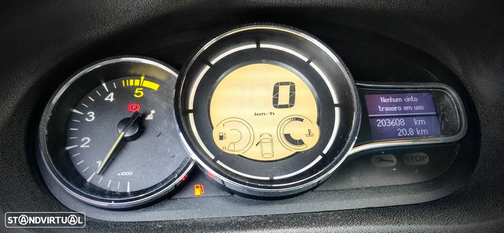 Renault Mégane Coupe Energy dCi 110 FAP Start & Stop GT Line - 5
