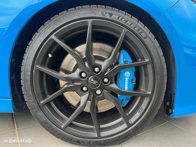 Ford Focus 2.3 EcoBoost S&S 4WD RS Blue & Black - 31