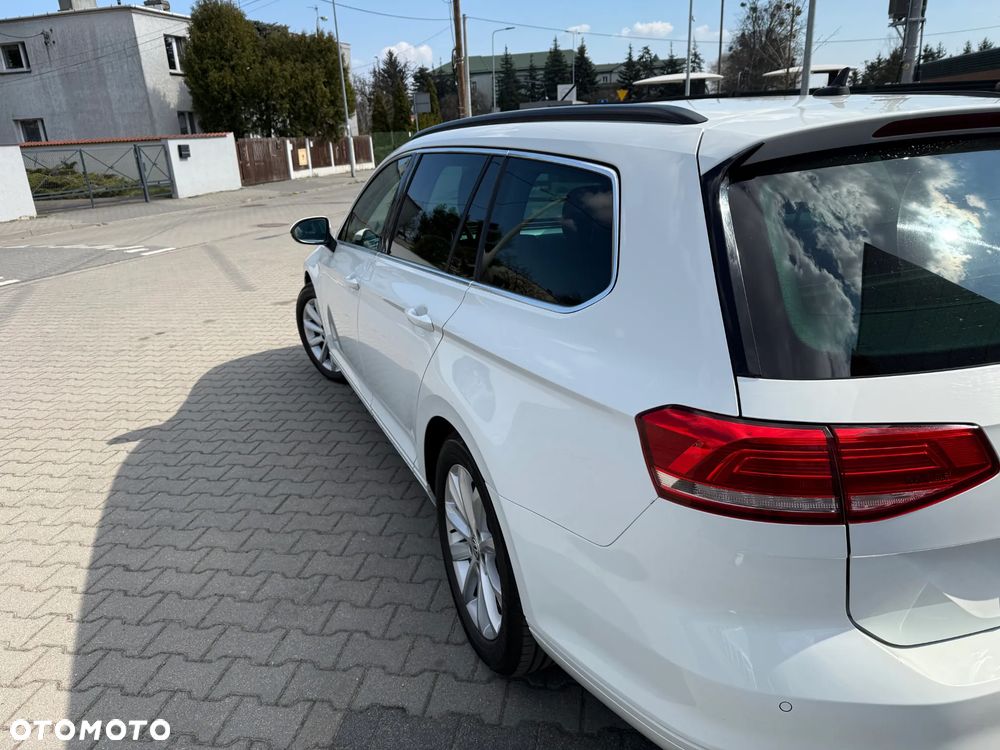 Volkswagen Passat - 6