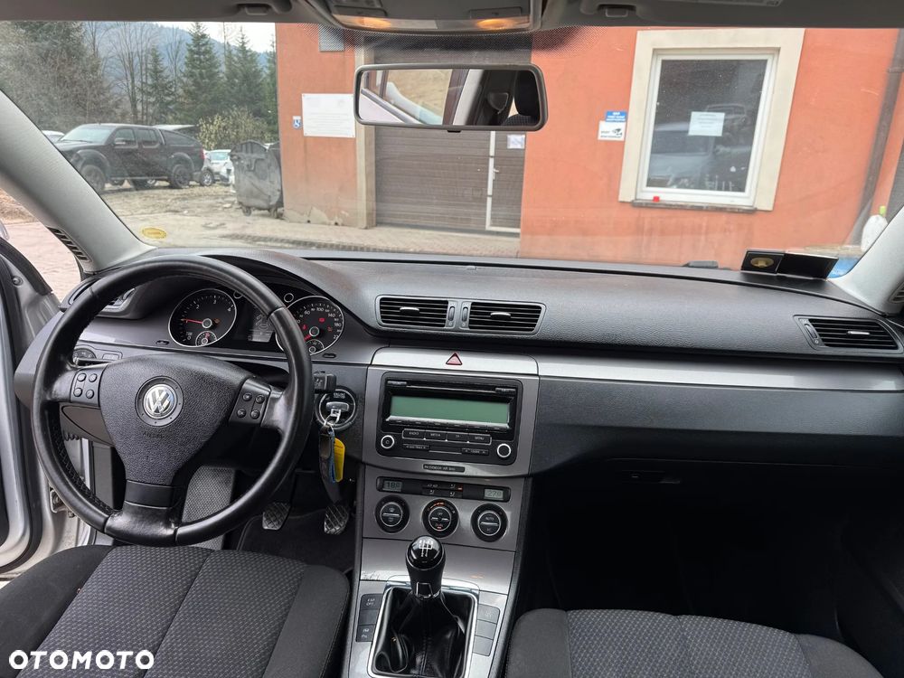 Volkswagen Passat 2.0 TDI DPF Individual - 15