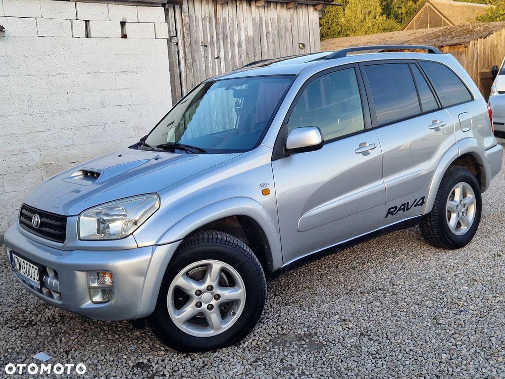 Toyota RAV4 2.0 D-4D 4x4 - 2