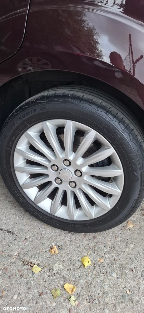 Ford S-Max 2.0 TDCi Titanium - 23
