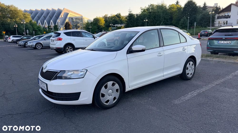 Skoda RAPID 1.2 TSI Active - 2