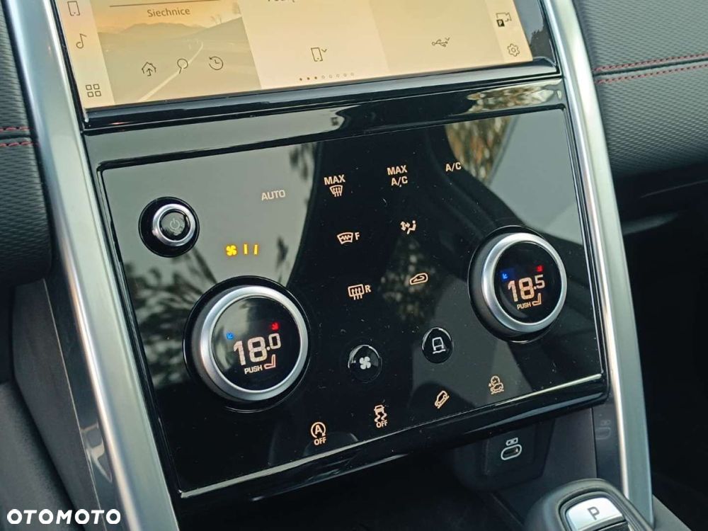 Land Rover Discovery Sport - 31