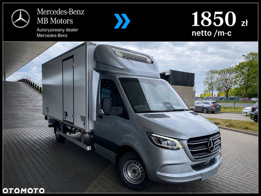 Mercedes-Benz Sprinter - 4