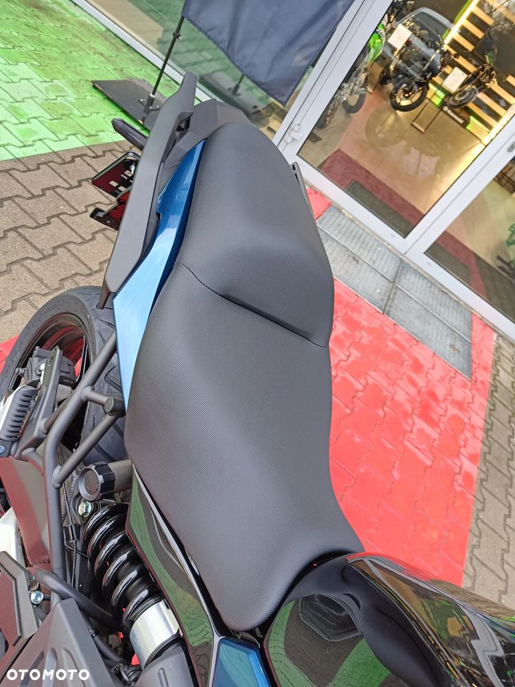 Kawasaki Versys 650 - 23