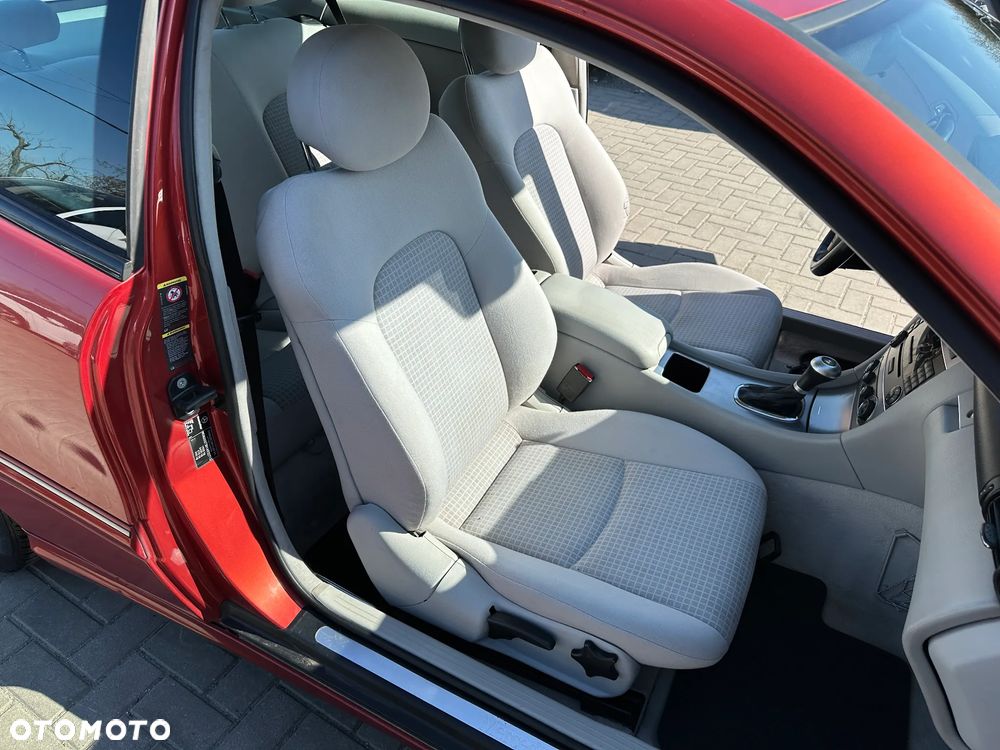 Mercedes-Benz Klasa C - 16