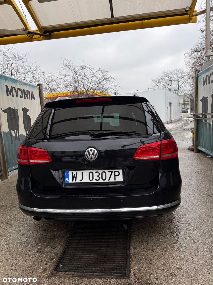 Volkswagen Passat 1.6 TDI Comfortline - 5