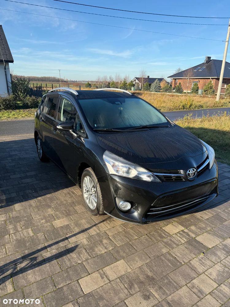 Toyota Verso 1.8 Premium 7os EU6 - 1