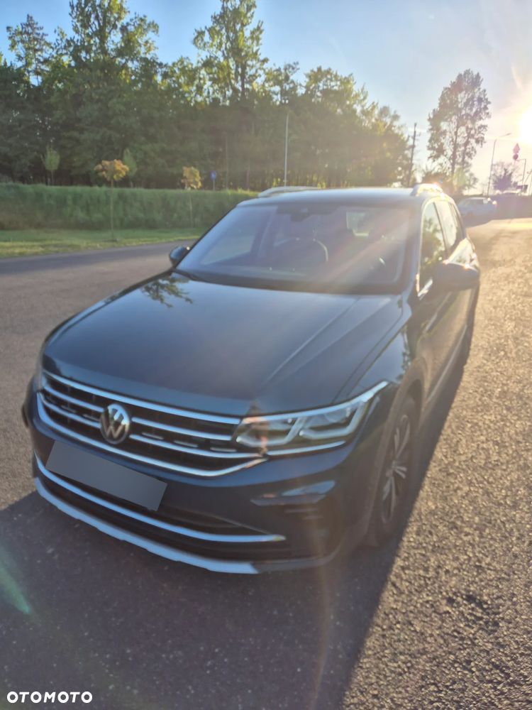 Volkswagen Tiguan 1.5 TSI EVO Elegance DSG - 3