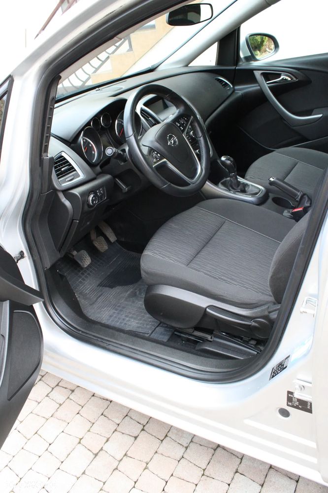 Opel Astra 1.7 CDTI Enjoy - 9