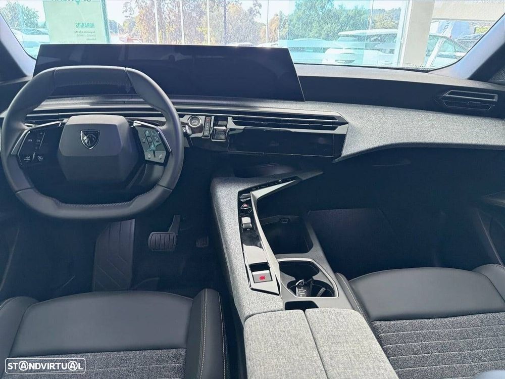 Peugeot 5008 1.2 Hybrid Allure e-DCS6 - 8