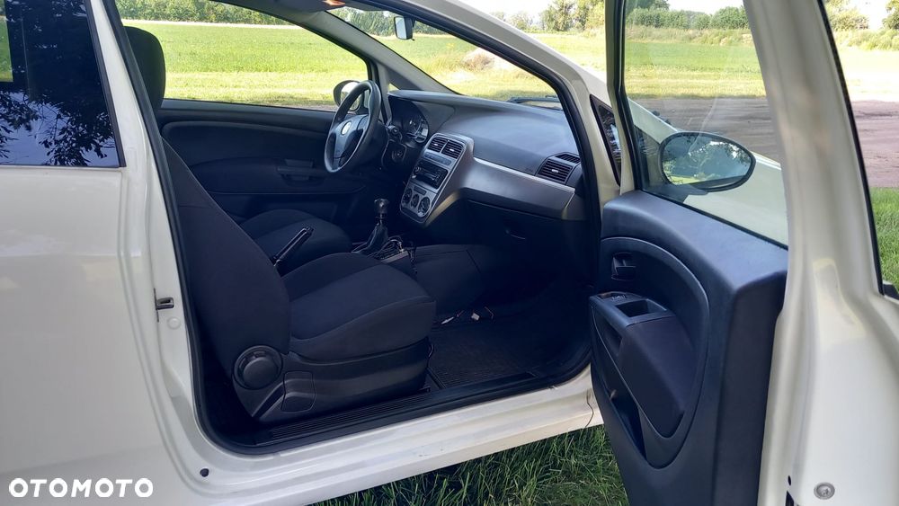 Fiat Punto 1.4 Easy S&S - 36