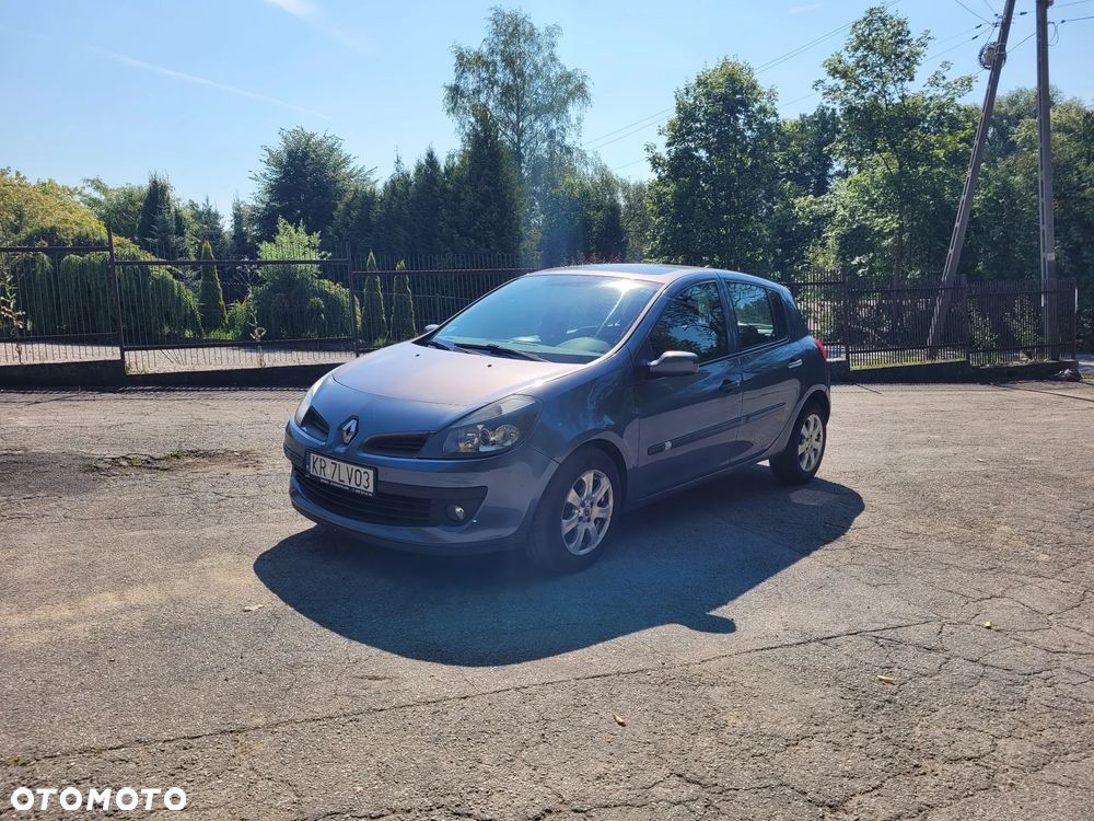 Renault Clio 1.2 16V Expression - 9