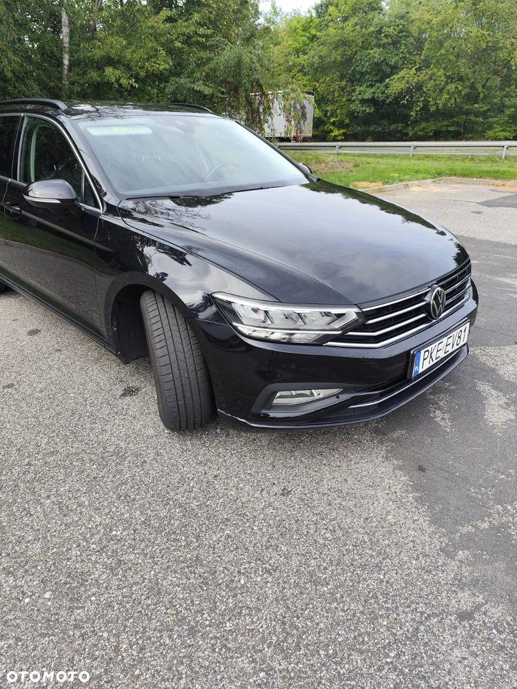 Volkswagen Passat 2.0 TDI SCR Style DSG - 3