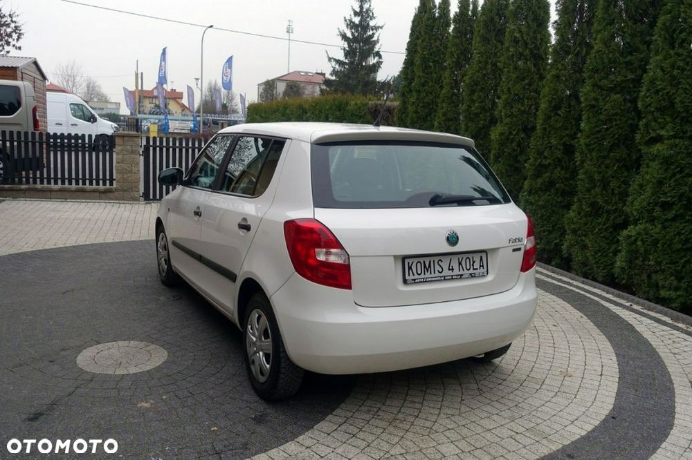 Skoda Fabia - 5