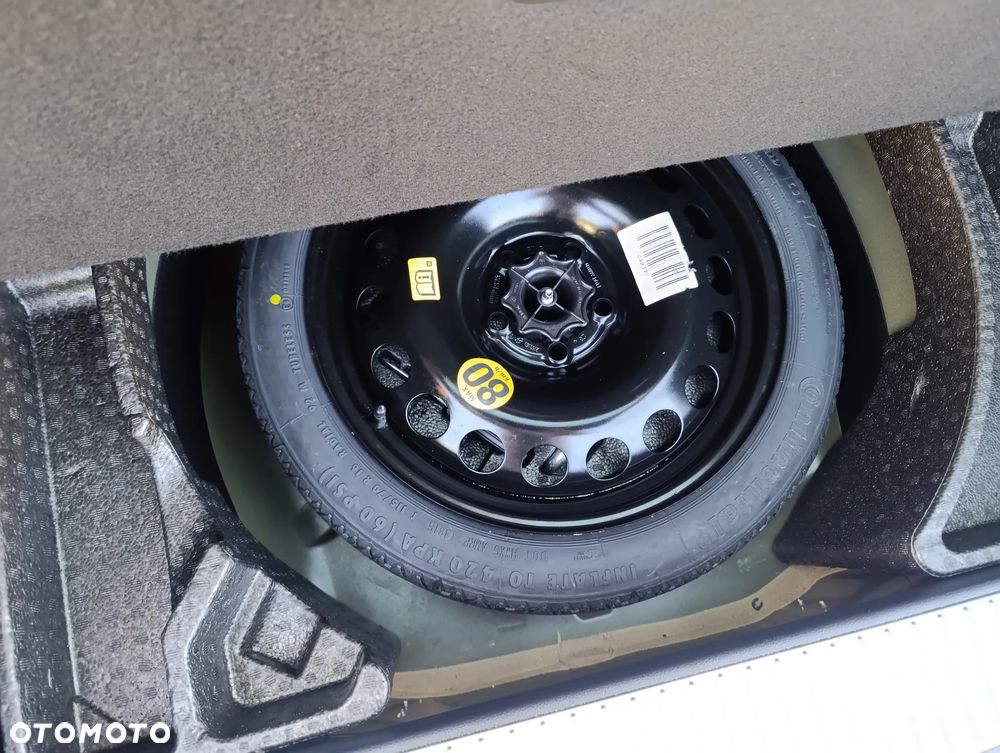 Opel Astra 1.4 Turbo Exklusiv - 34