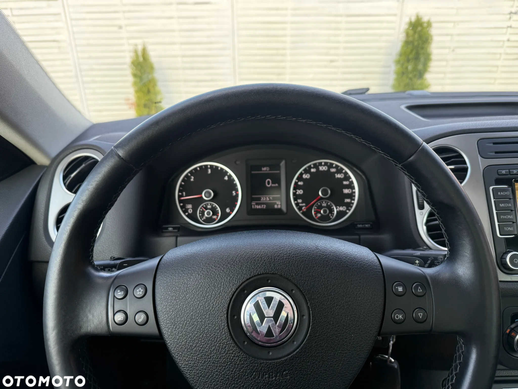 Volkswagen Tiguan 2.0 TDI DPF 4Motion BlueMotion Technology DSG Exclusive - 18