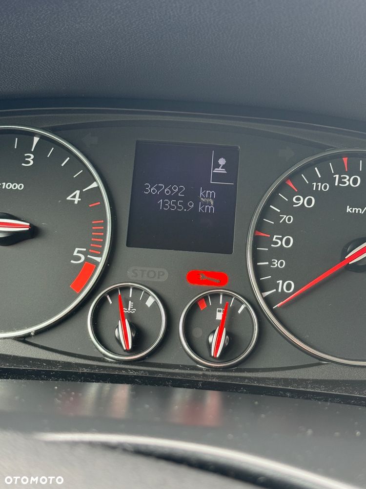 Renault Laguna 2.0 dCi Tech Run - 14