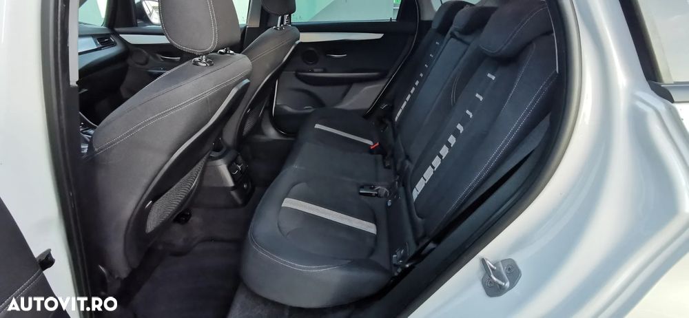 BMW Seria 2 220d Active Tourer Aut. Sport Line - 11