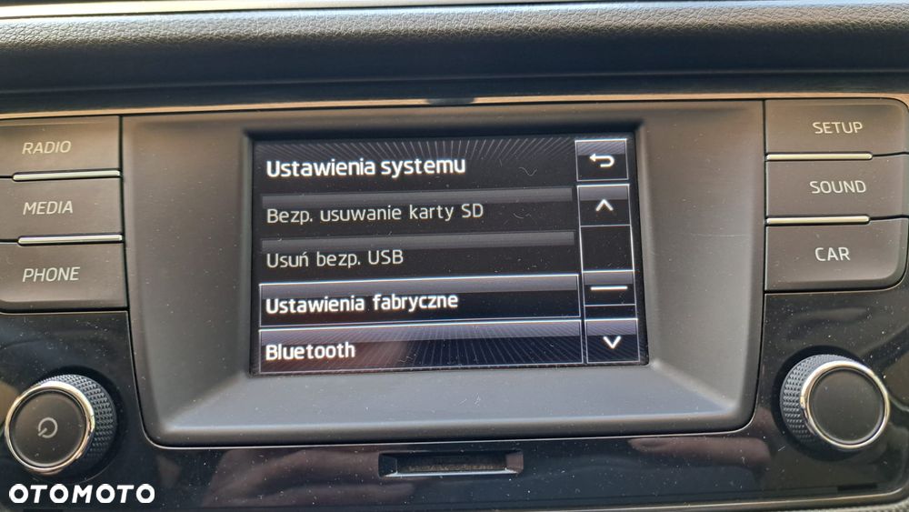 Skoda Fabia 1.0 MPI Cool Edition - 25