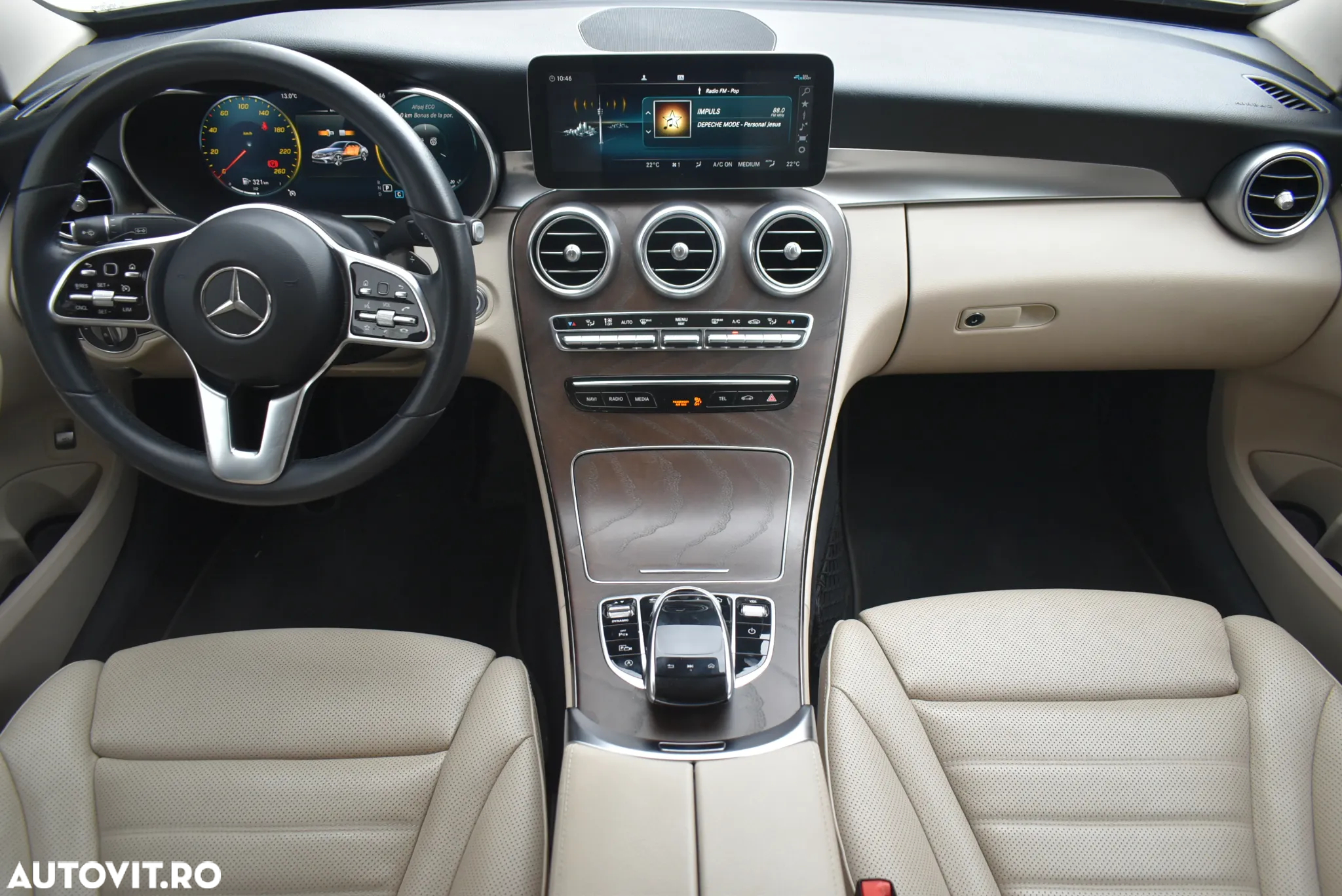 Mercedes-Benz C - 22