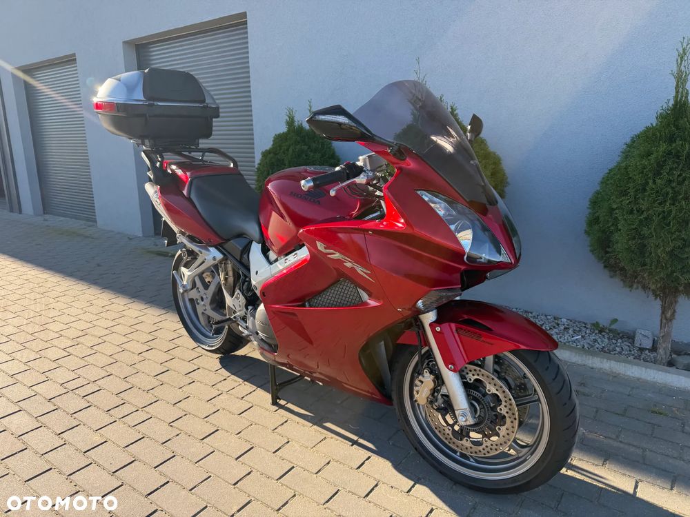 Honda VFR - 6