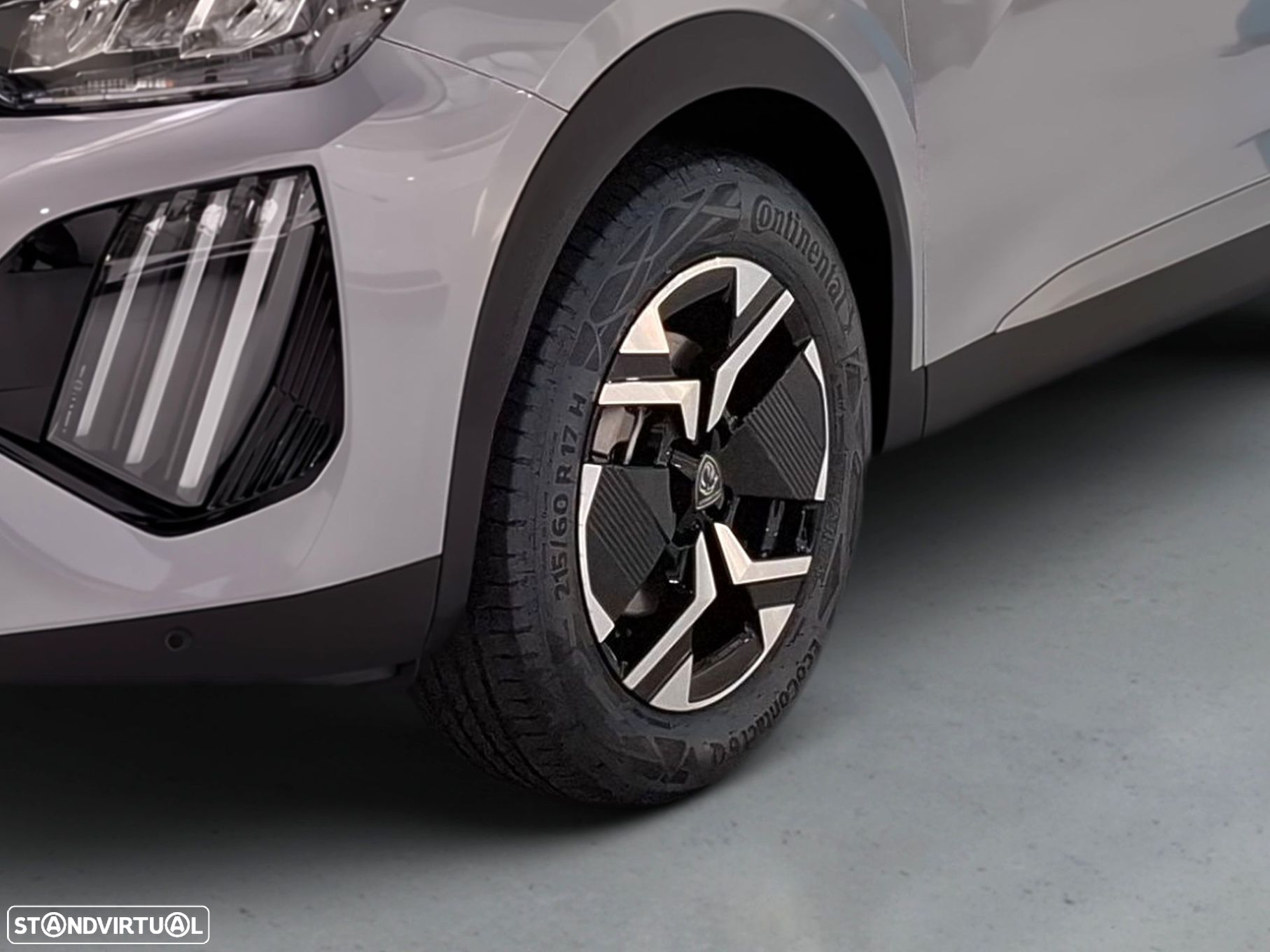 Peugeot e-2008 54 kWh Allure - 6