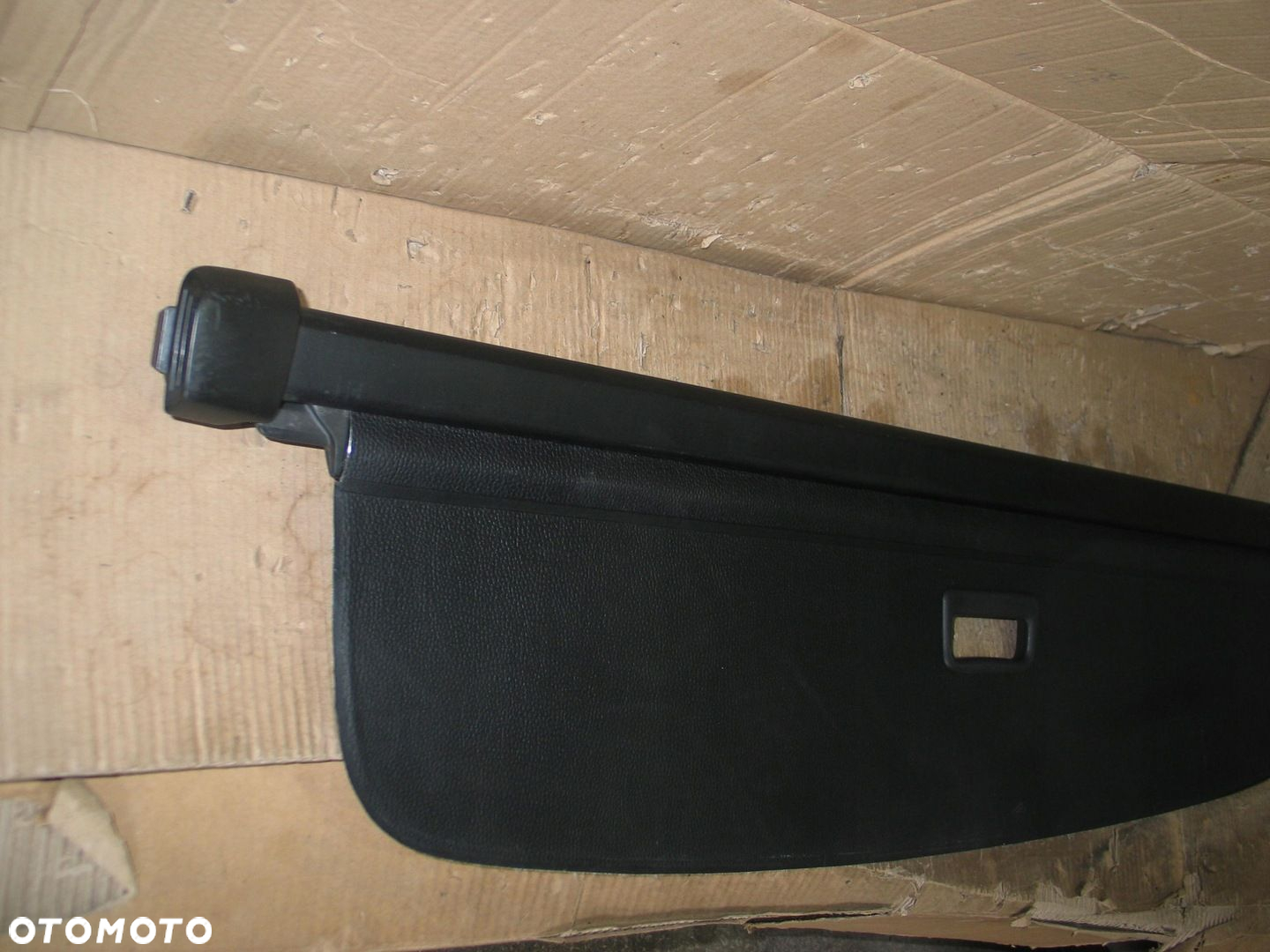 roleta bagaznika vw golf 5 V 6 VI 1K9867871A czarna - 3