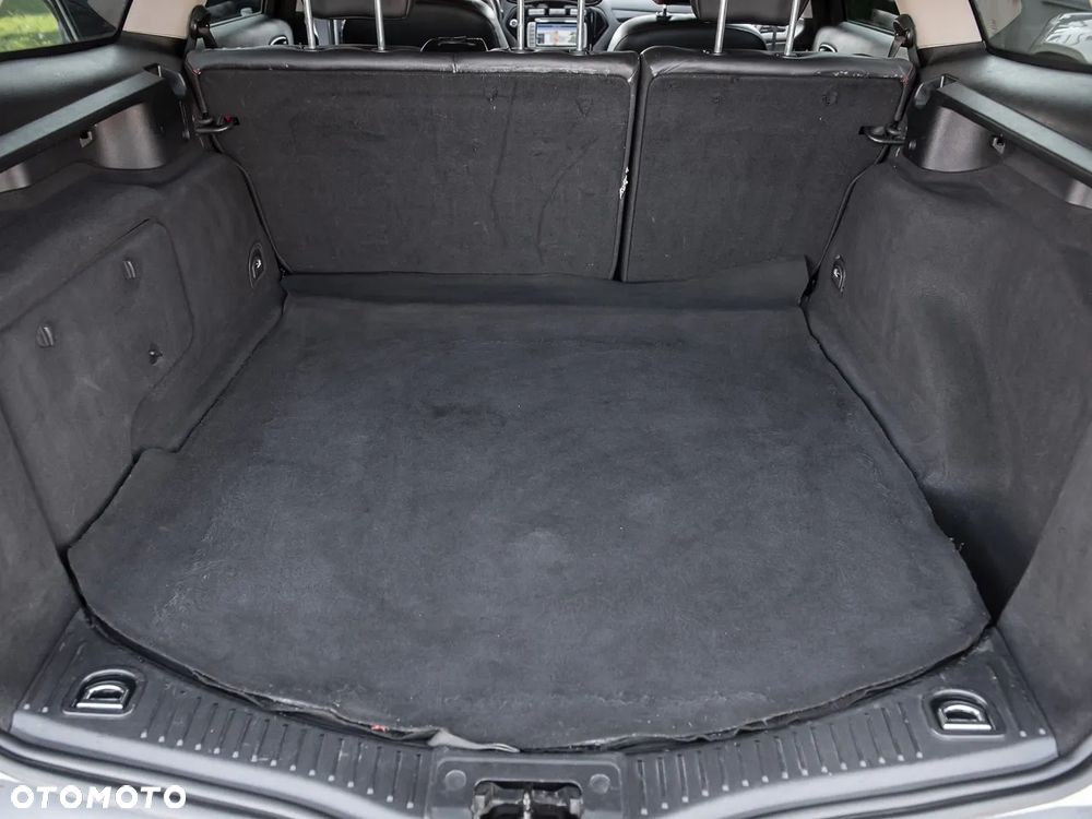 Ford Mondeo 2.5 Titanium S - 25