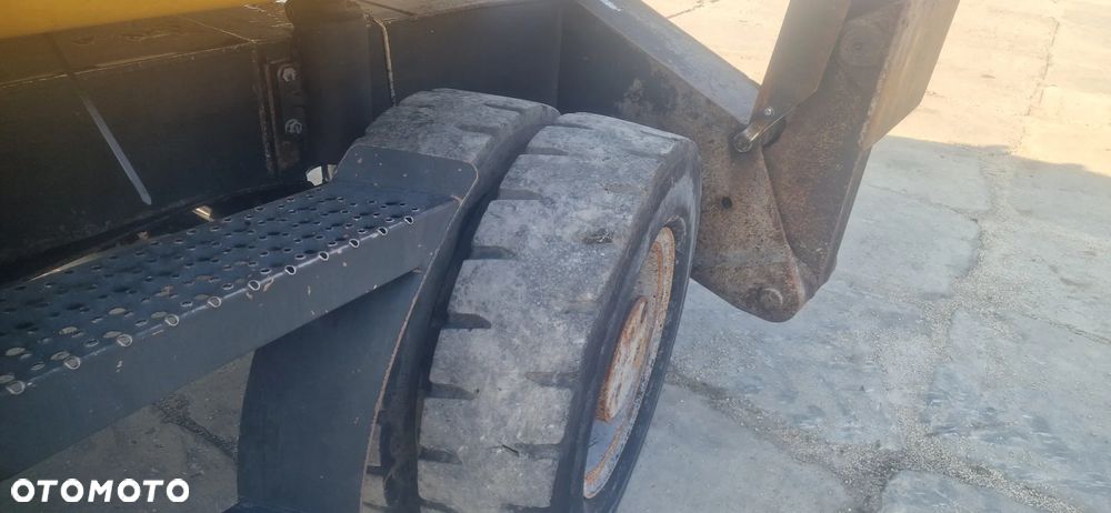 Caterpillar M 318C - 16