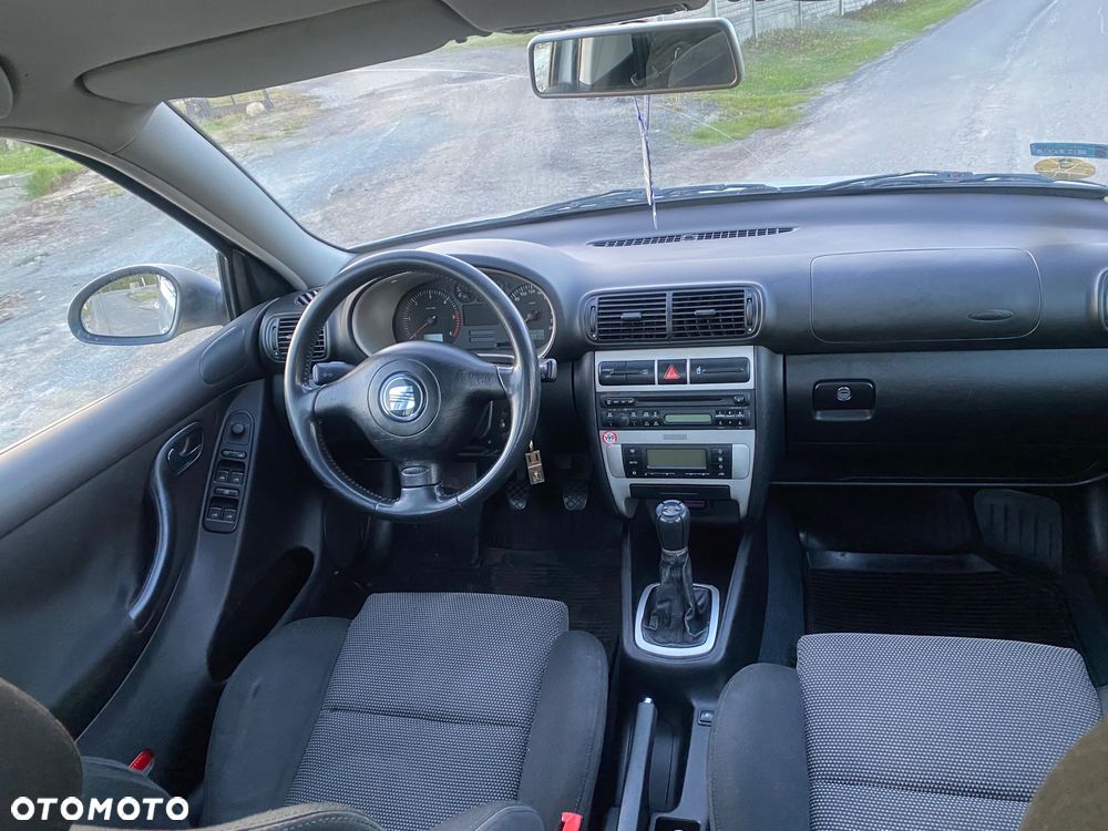 Seat Leon 1.9 TDI Signo - 7