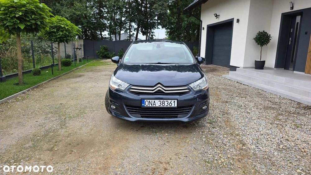 Citroën C4 VTi 120 Exclusive - 3