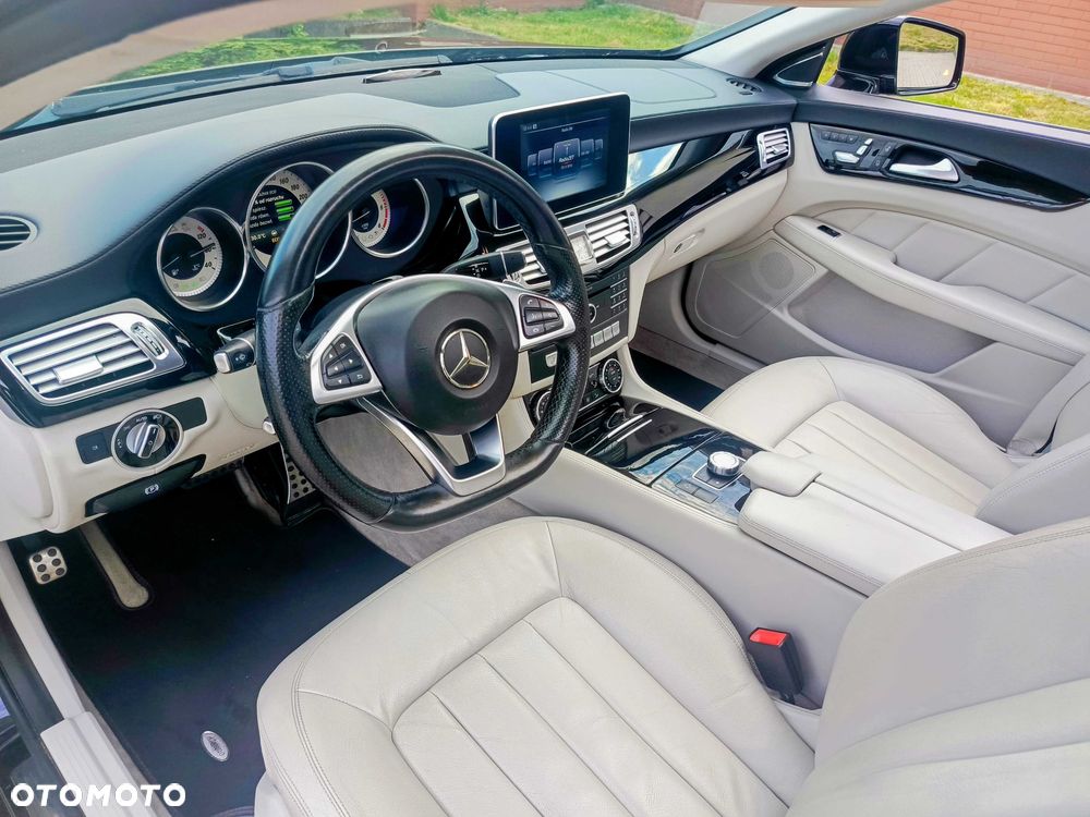 Mercedes-Benz CLS - 5