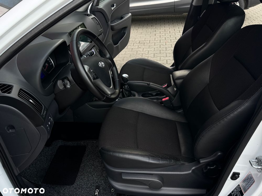 Hyundai i30 - 18