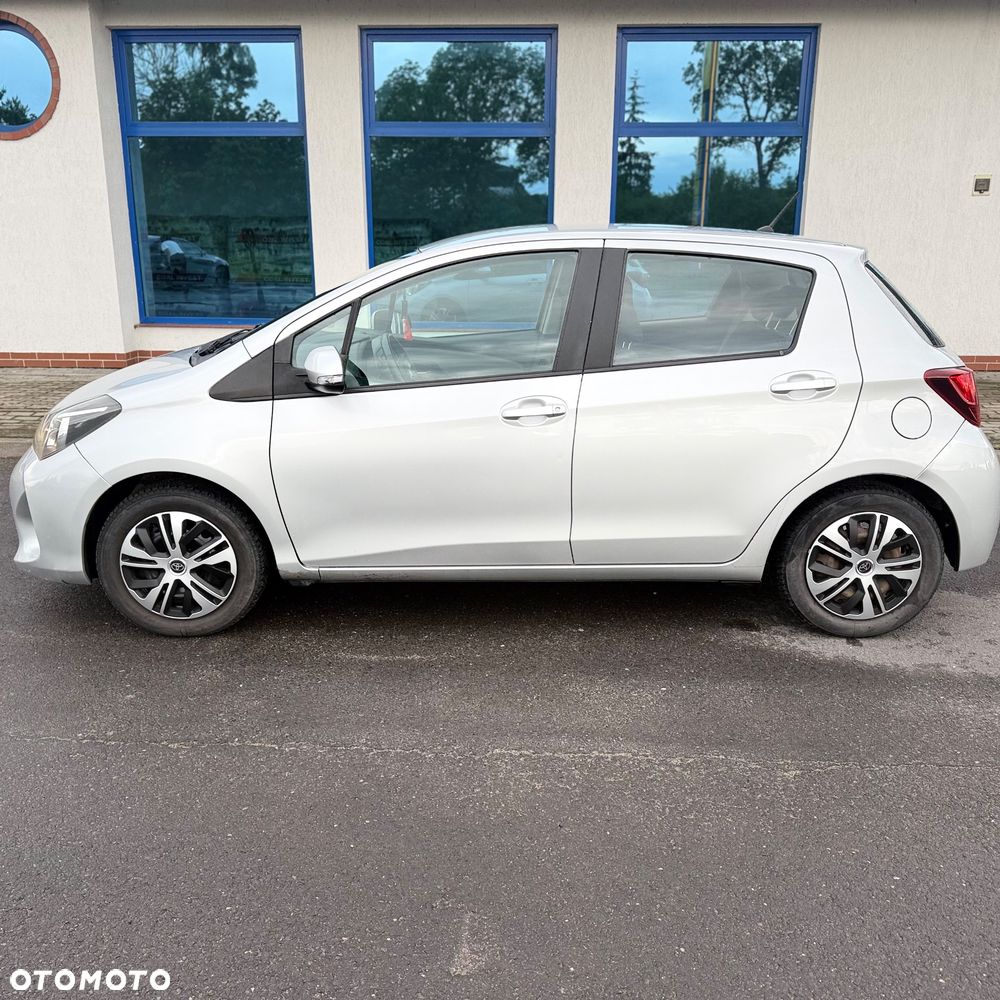 Toyota Yaris 1.4 D-4D Active - 3