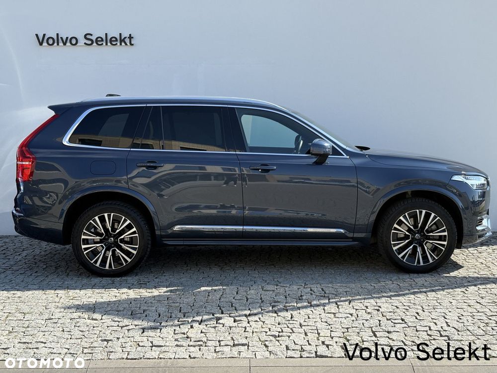 Volvo XC 90 - 7