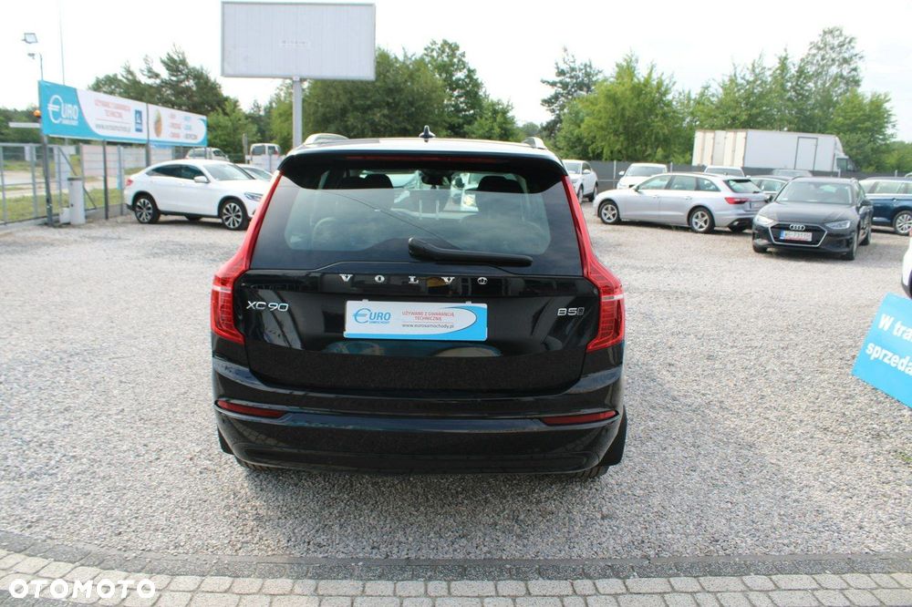 Volvo XC 90 - 8