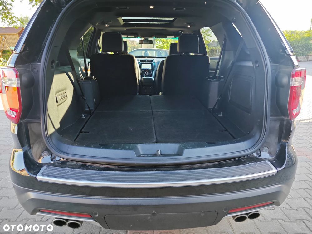 Ford Explorer - 21