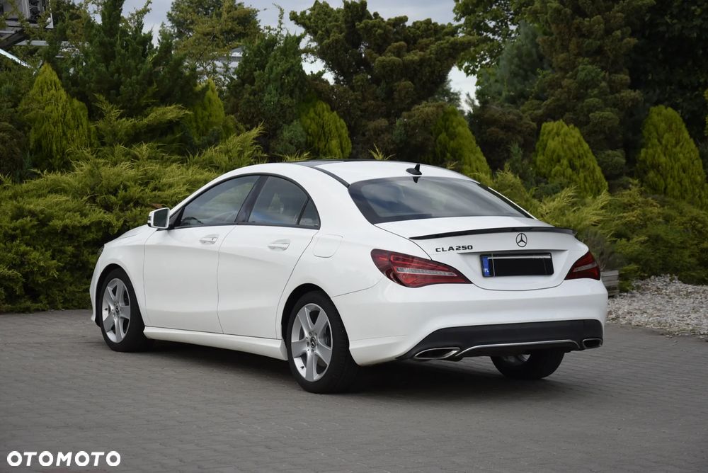Mercedes-Benz CLA 250 4-Matic Sport - 21
