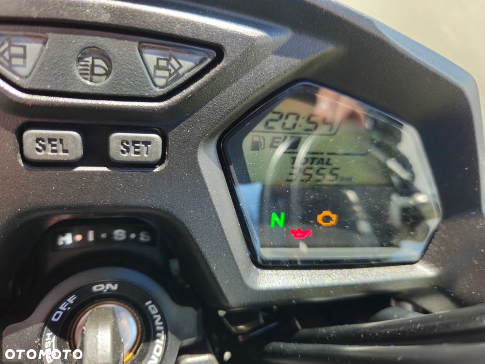 Honda CB - 8