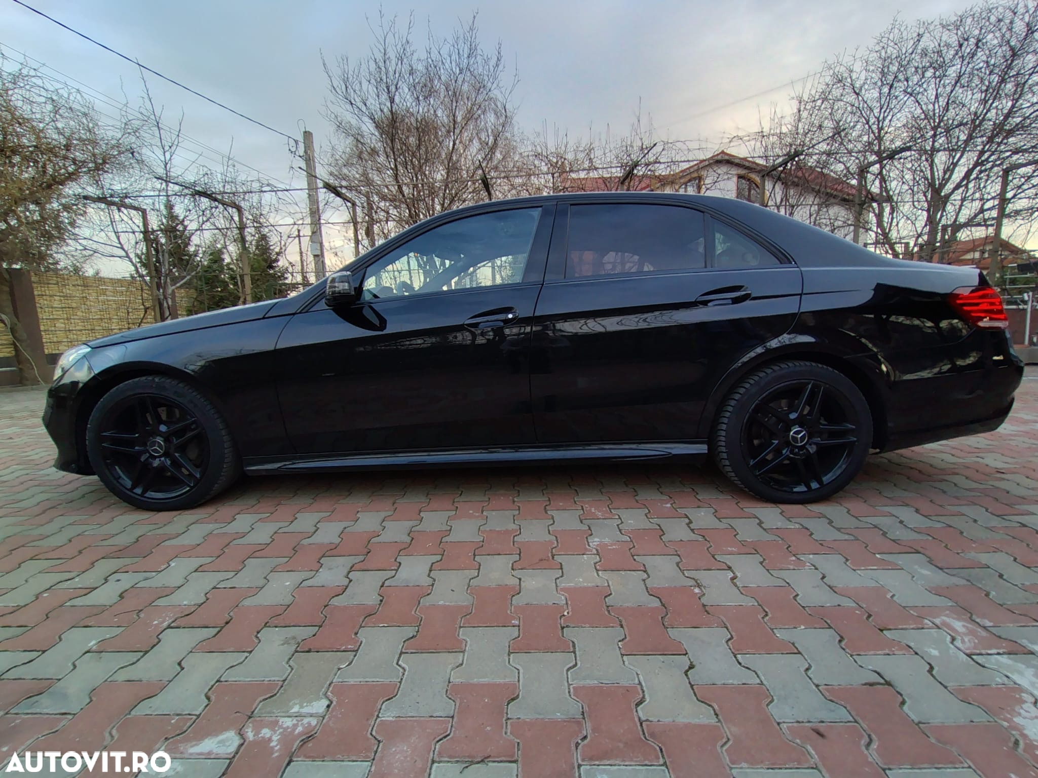 Mercedes-Benz E 350 CDI Bluetec Coupe Aut. - 8