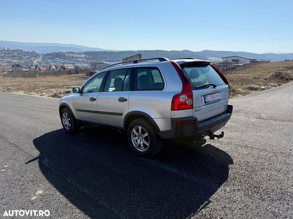 Volvo XC 60 2.4D DRIVe Momentum - 12