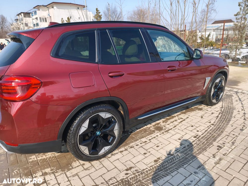 BMW iX3 2021 — imagine 8