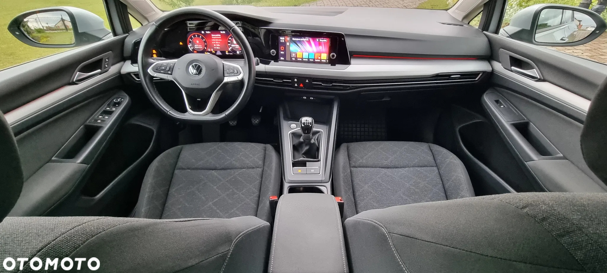 Volkswagen Golf - 23