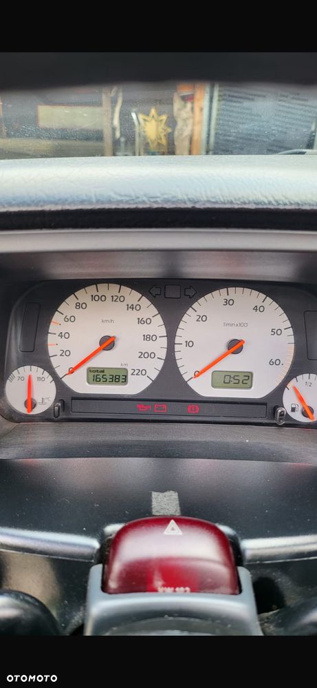 Volkswagen Golf - 5