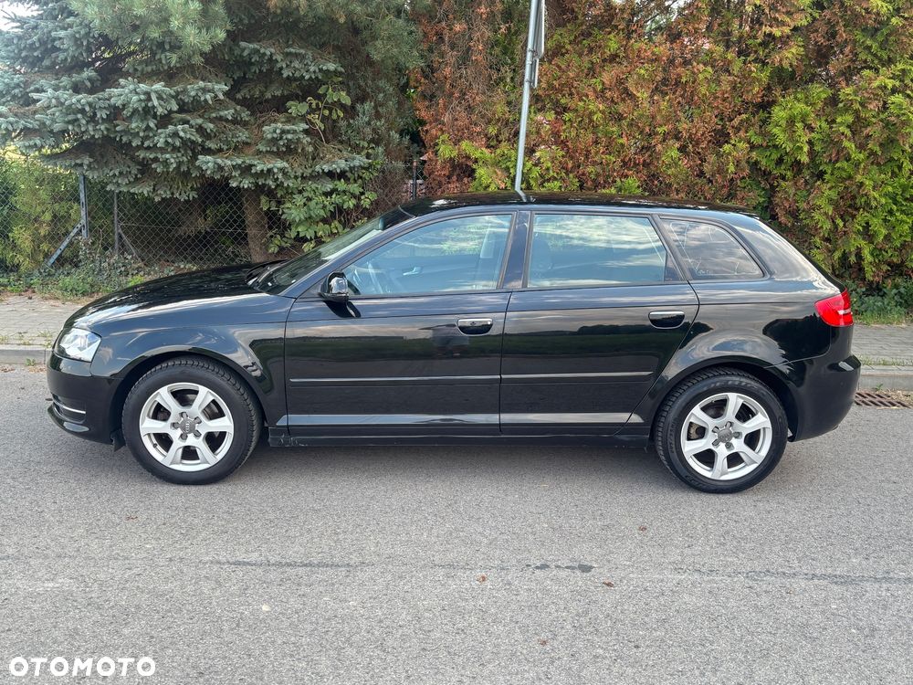 Audi A3 Sportback 1.6 TDI Ambition - 9