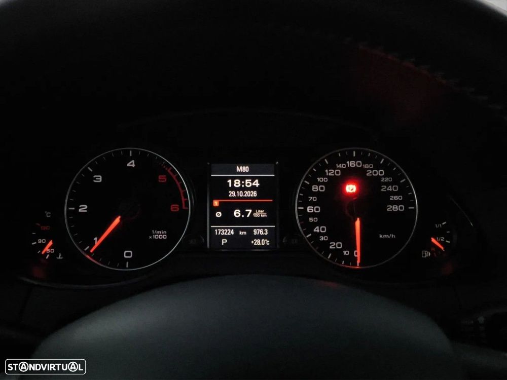 Audi Q5 2.0 TDI Sport S-tronic - 11