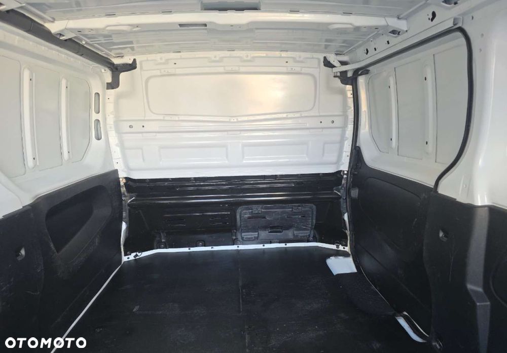 Renault Trafic - 29
