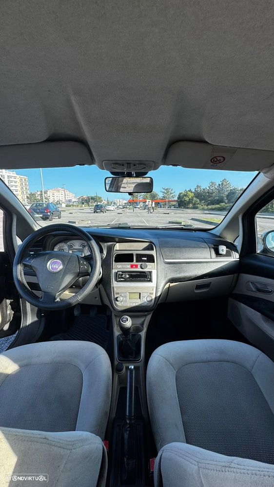 Fiat Linea 1.3 M-Jet Emotion - 13